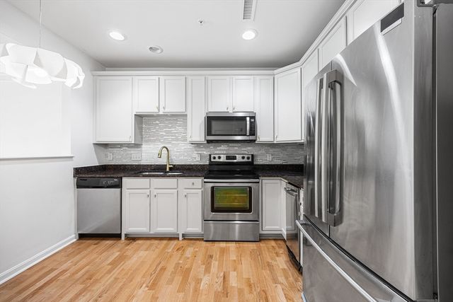 414 John Mahar Hwy A209, Braintree, MA 02184