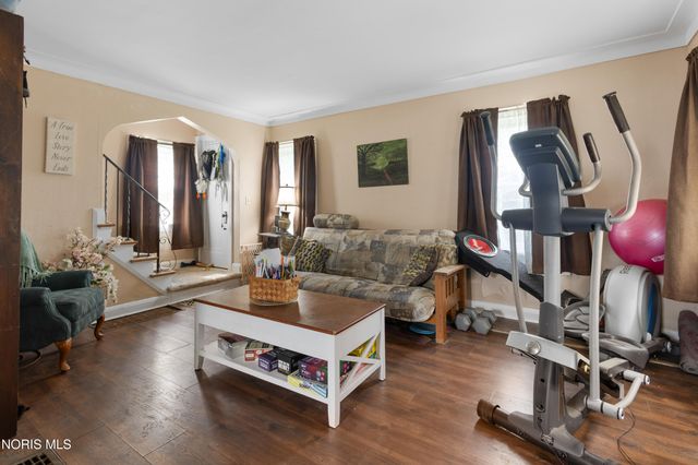 933 Searles Road, Toledo, OH 43607