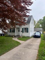 933 Searles Road, Toledo, OH 43607