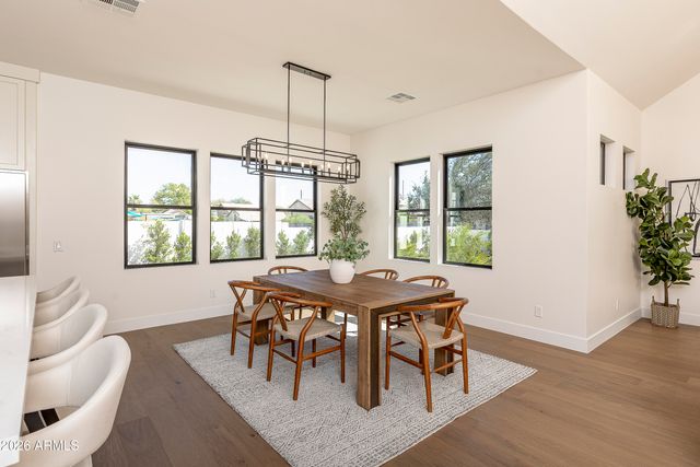 3025 E ROSEMONTE Drive, Phoenix, AZ 85050