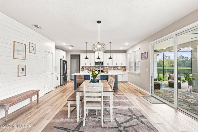 373 WAMBAW Drive, St. Johns, FL 32259