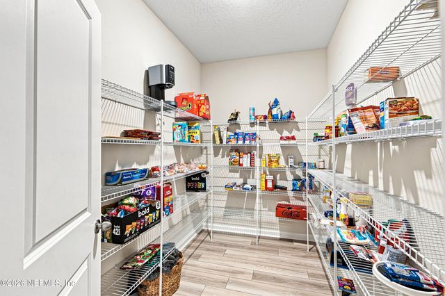 373 WAMBAW Drive, St. Johns, FL 32259