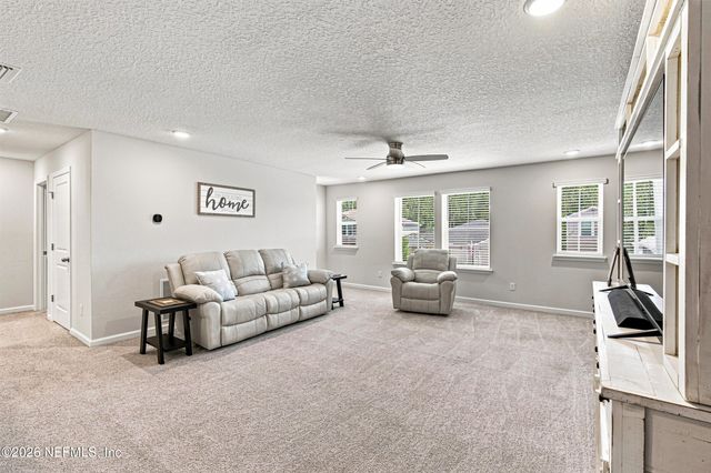 373 WAMBAW Drive, St. Johns, FL 32259