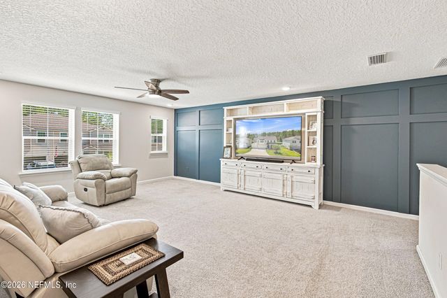 373 WAMBAW Drive, St. Johns, FL 32259