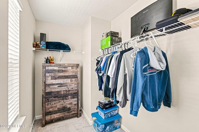 373 WAMBAW Drive, St. Johns, FL 32259