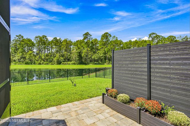 373 WAMBAW Drive, St. Johns, FL 32259