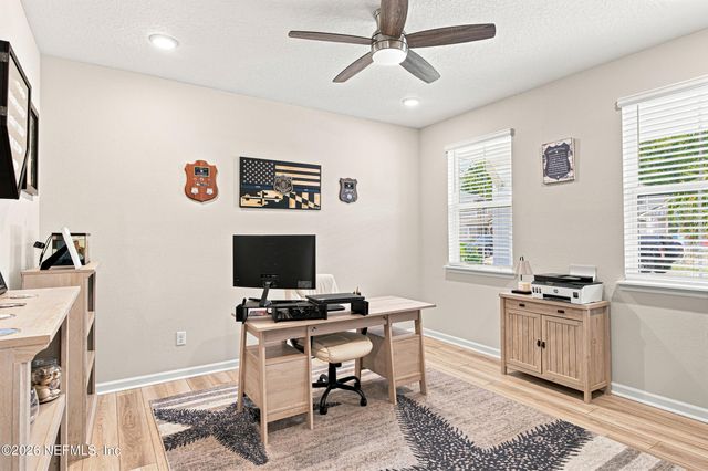 373 WAMBAW Drive, St. Johns, FL 32259