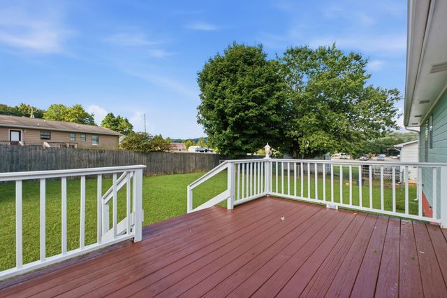 311 Foster Lane SE, Cleveland, TN 37311