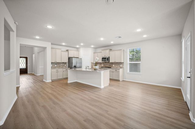 10 Log House Court, Tomball, TX 77375