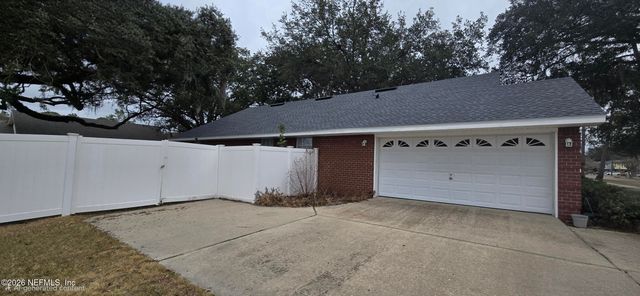 6149 DUCLAY Road, Jacksonville, FL 32244