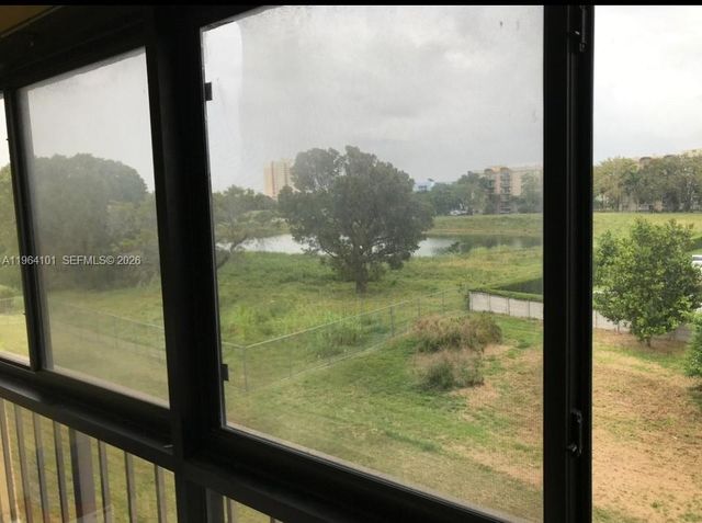 9455 W Flagler St C407, Miami, FL 33174