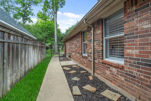 9414 Crosby Way, Missouri City, TX 77459