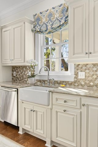 215 Ferryman Lane, Daniel Island, SC 29492