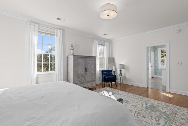 215 Ferryman Lane, Daniel Island, SC 29492