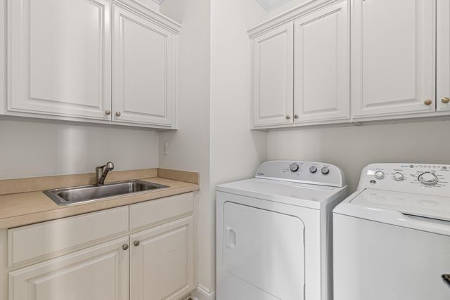 215 Ferryman Lane, Daniel Island, SC 29492