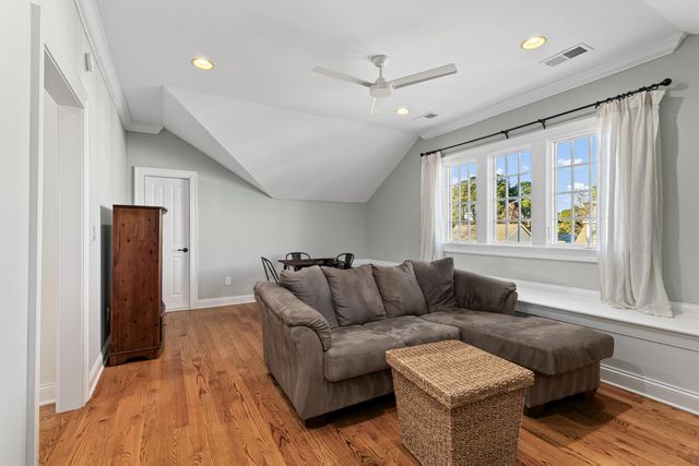 215 Ferryman Lane, Daniel Island, SC 29492