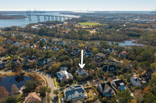 215 Ferryman Lane, Daniel Island, SC 29492