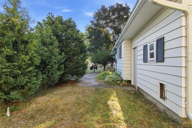 1002 W Spruce Street, Chippewa Falls, WI 54729