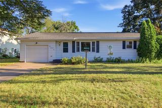 1002 W Spruce Street, Chippewa Falls, WI 54729