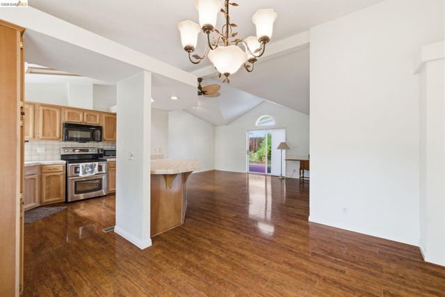 19560 River Birch Ct 11, Sonora, CA 95370