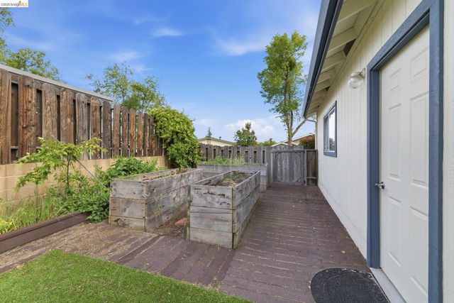 19560 River Birch Ct 11, Sonora, CA 95370