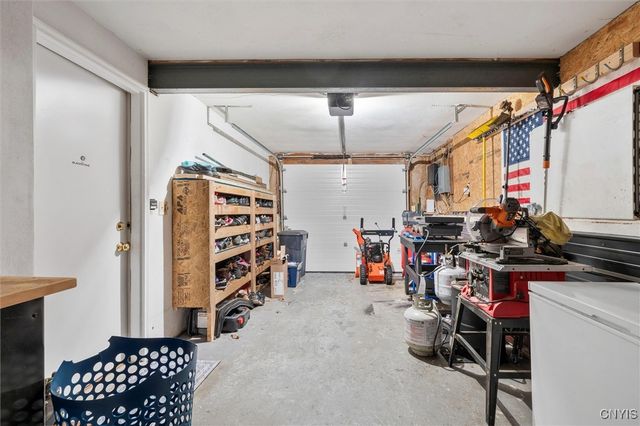 5976 Darby Road, Cicero, NY 13039