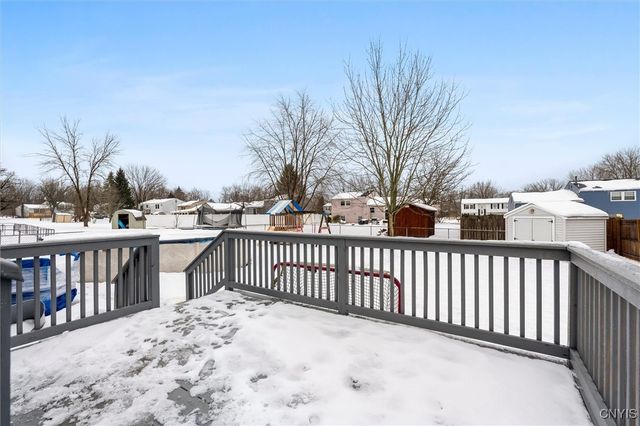 5976 Darby Road, Cicero, NY 13039