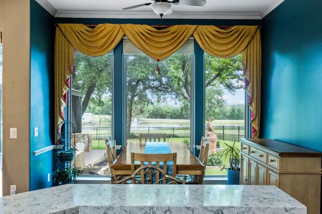 125 Palmer Lane, Pottsboro, TX 75076