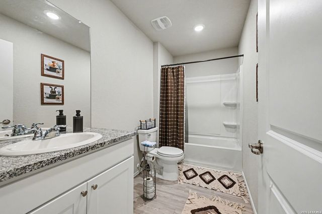 13450 Ashworth, San Antonio, TX 78221