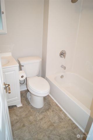1102 Soule Avenue, Hoquiam, WA 98550