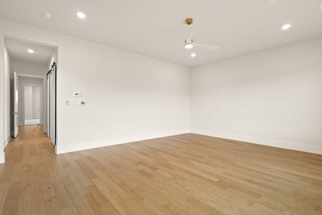 305 Chapel View Court, Heath, TX 75032