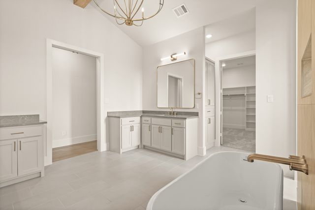 305 Chapel View Court, Heath, TX 75032