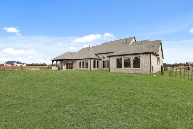 305 Chapel View Court, Heath, TX 75032