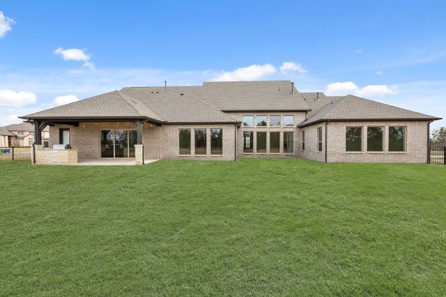 305 Chapel View Court, Heath, TX 75032