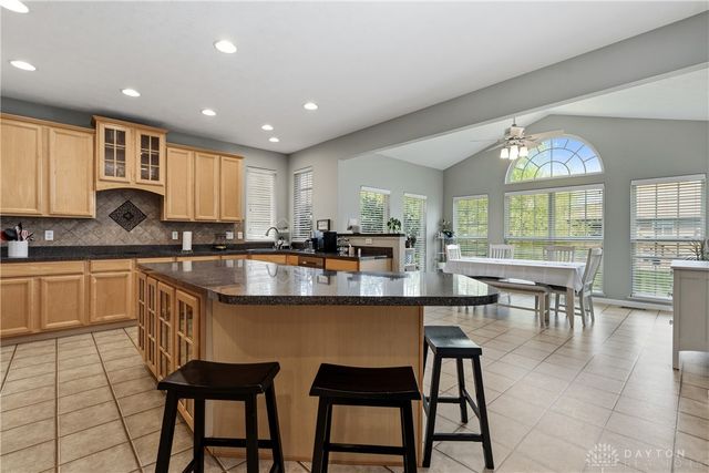 8 Stanton Drive, Springboro, OH 45066