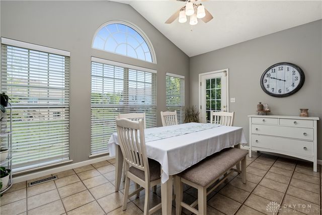 8 Stanton Drive, Springboro, OH 45066