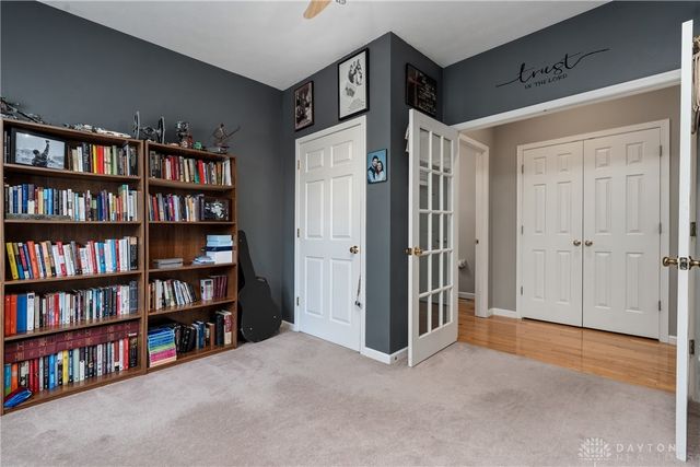 8 Stanton Drive, Springboro, OH 45066
