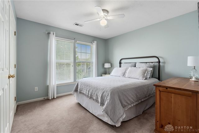 8 Stanton Drive, Springboro, OH 45066