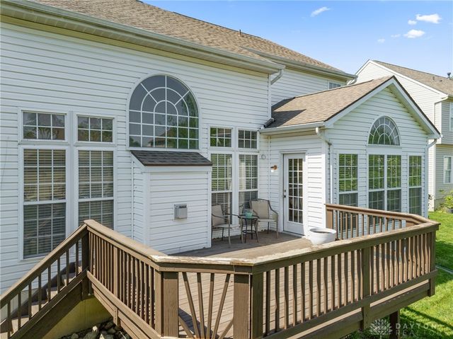 8 Stanton Drive, Springboro, OH 45066