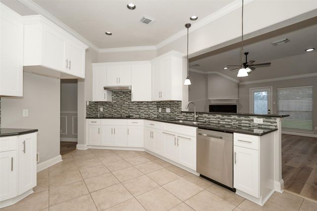 21307 Riverside Ridge Ln, Katy, TX 77449