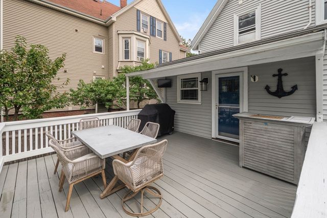 50 Columbia St, Swampscott, MA 01907