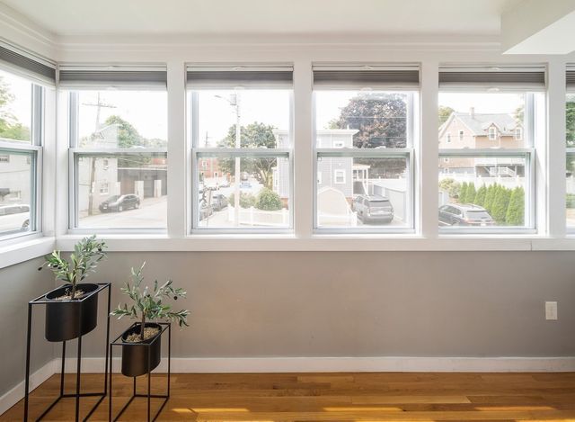 50 Columbia St, Swampscott, MA 01907