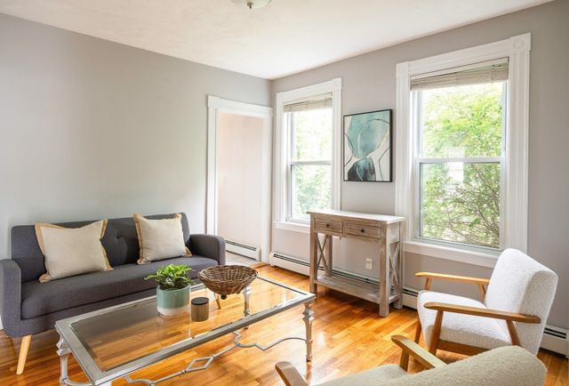 50 Columbia St, Swampscott, MA 01907