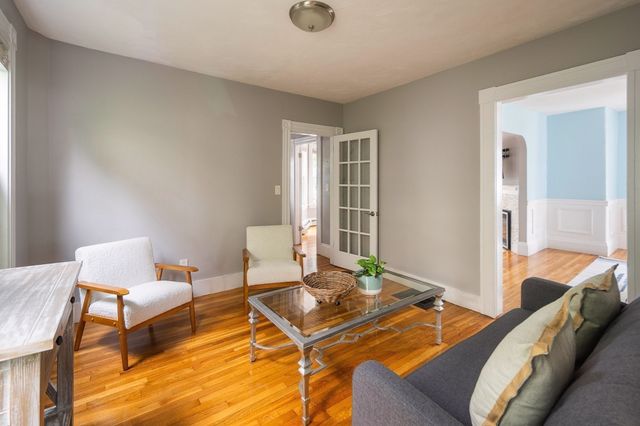 50 Columbia St, Swampscott, MA 01907