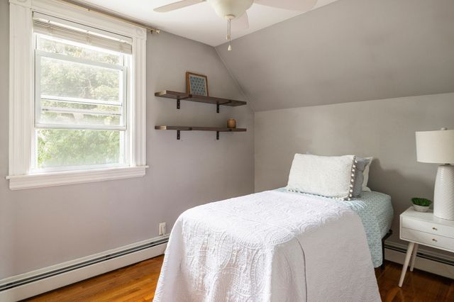 50 Columbia St, Swampscott, MA 01907