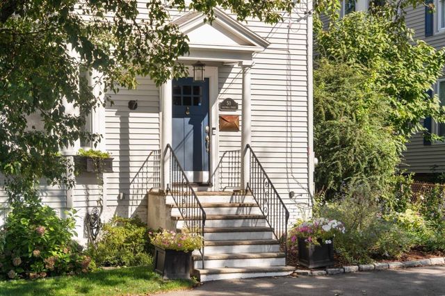 50 Columbia St, Swampscott, MA 01907