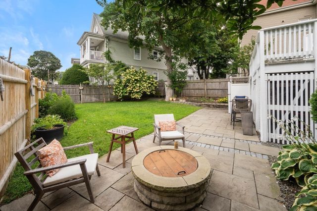 50 Columbia St, Swampscott, MA 01907