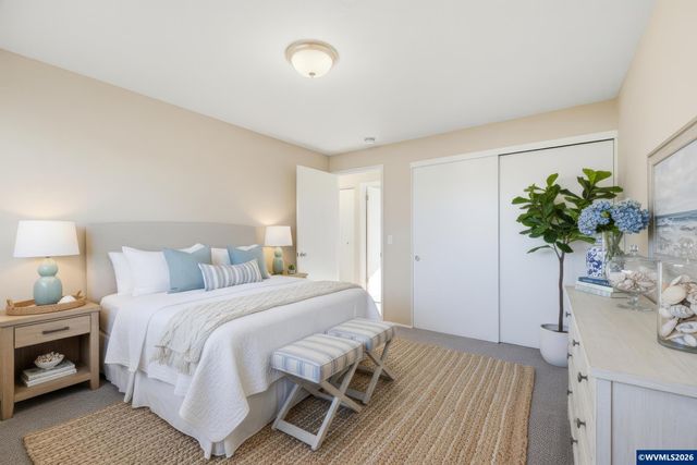 1386 Vanderbeck Ln, Woodburn, OR 97071