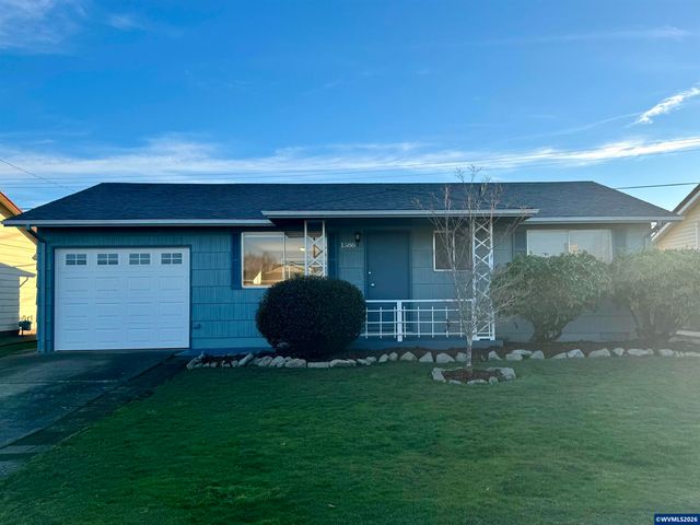 1386 Vanderbeck Ln, Woodburn, OR 97071