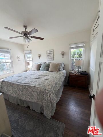 7713 Genesta Avenue, Los Angeles, CA 91406